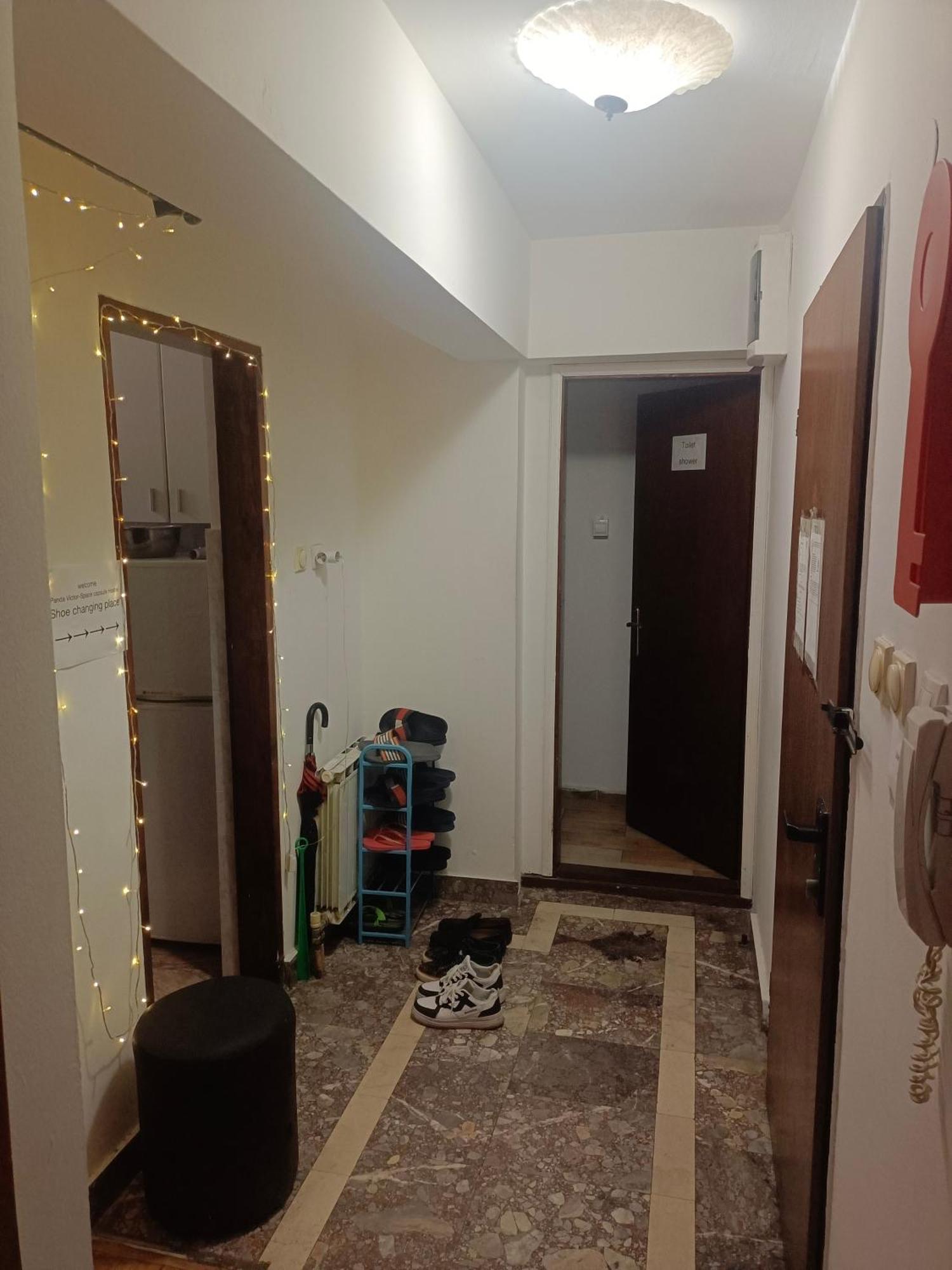 Panda Victor Space Capsule Hostel-Neo Nomad Belgrade Exterior photo