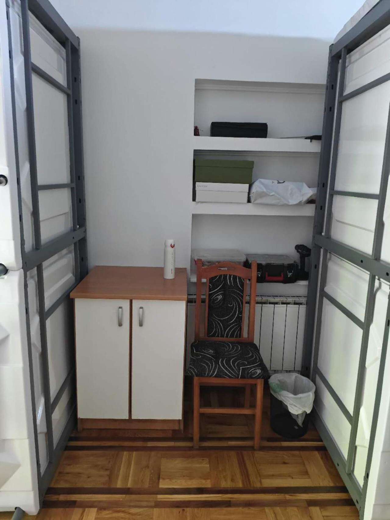 Panda Victor Space Capsule Hostel-Neo Nomad Belgrade Exterior photo
